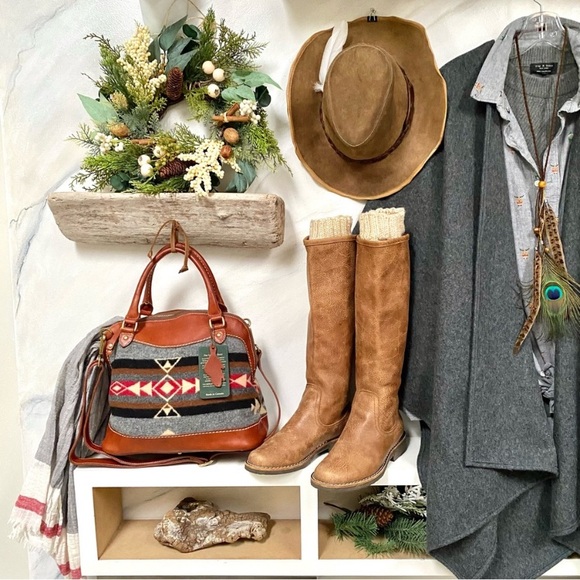 Mark my boho closet for BOHO inspirations through closet or MY posh boho LIVES - Picture 3 of 6